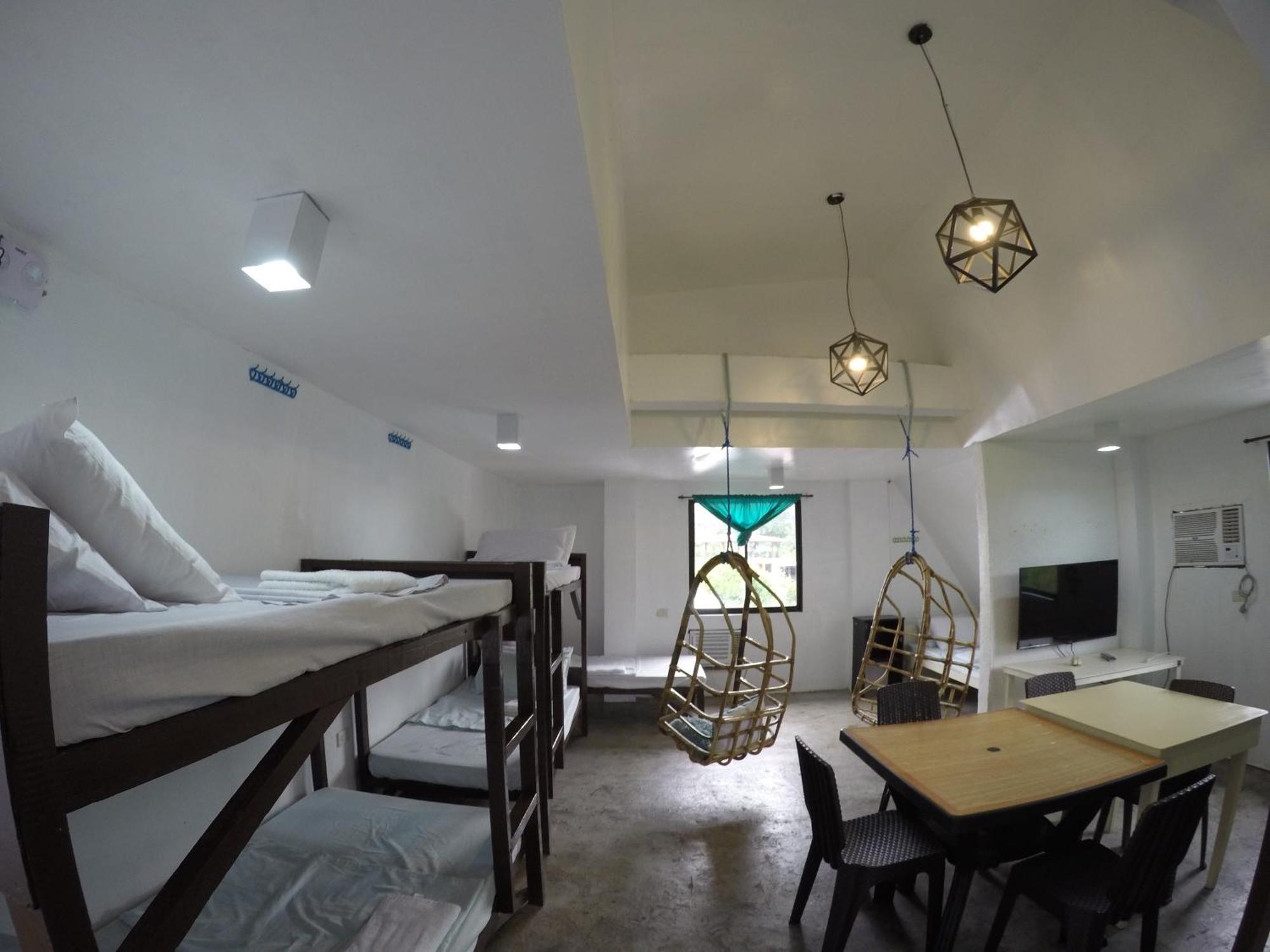 Full Moon Hostel Coron Exteriér fotografie