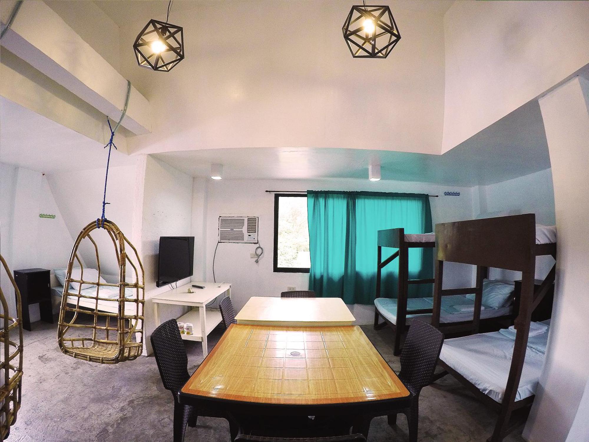 Full Moon Hostel Coron Exteriér fotografie